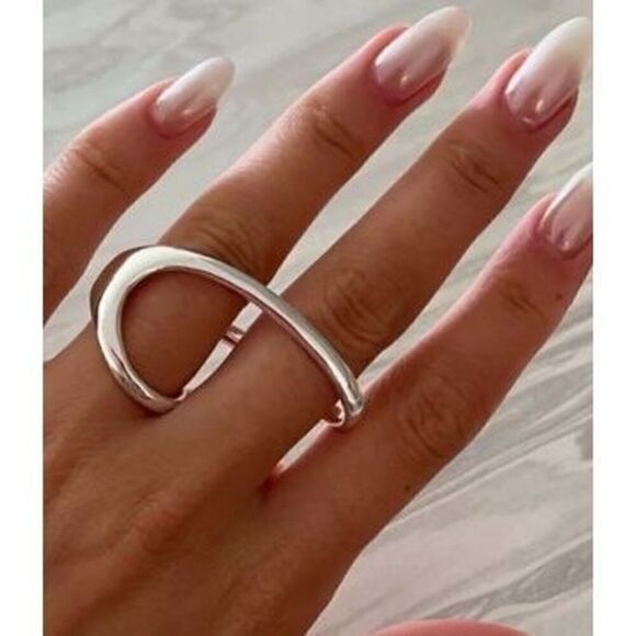 Last one!! The Nike Ring two finger ring in 925 - Picture 3 of 11